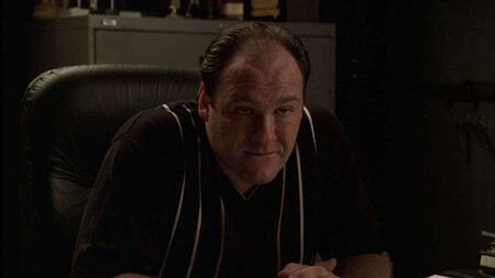 «HBO le pagó 3 millones para que no lo hiciera»: la razón por la que James Gandolfini rechazó sustituir a Steve Carell en ‘The Office’ «HBO le pagó 3 millones para que no lo hiciera»: la razón por la que James Gandolfini rechazó sustituir a Steve Carell en ‘The Office’