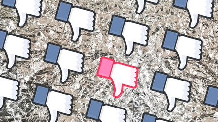 Mark Zuckerberg, imputado a título personal por el caso Cambridge Analytica: una condena lo expondría a fuertes sanciones Mark Zuckerberg, imputado a título personal por el caso Cambridge Analytica: una condena lo expondría a fuertes sanciones