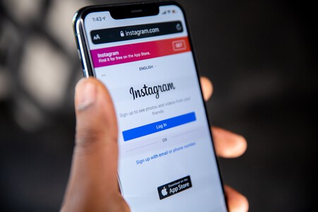 Instagram confirma el regreso del feed cronológico en 2022 tras años de peticiones sobre poder minimizar el peso del algoritmo Instagram confirma el regreso del feed cronológico en 2022 tras años de peticiones sobre poder minimizar el peso del algoritmo